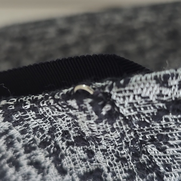 Classic black and white tweed jacket - Picture 3 of 6